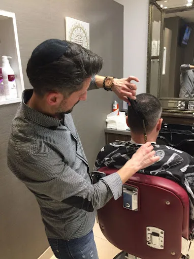 Eli's Barbershop